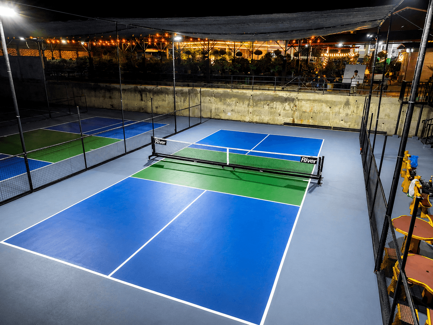 Kapenarra Courtside Court 1